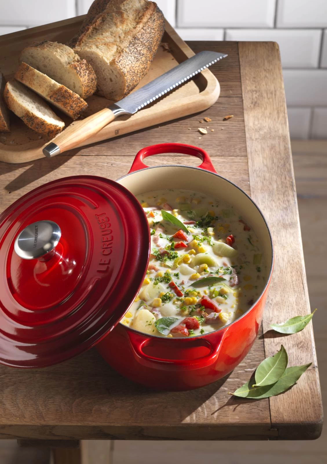 Le Creuset Braadpan Signature - Ovaal - Kersenrood - ø 33 Cm / 7.5 Liter - Afbeelding 2