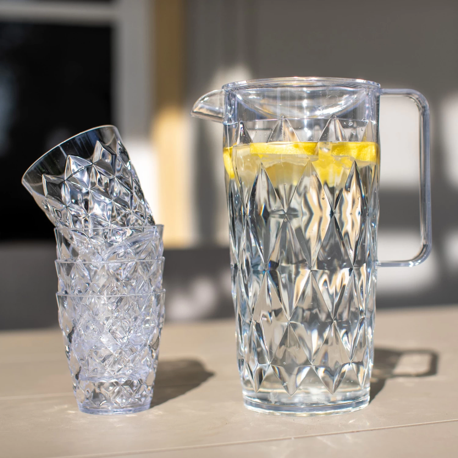 Koziol Schenkkan / Karaf - Onbreekbaar Superglas - Crystal 1.6 Liter Met 4 Waterglazen - 250 Ml - Afbeelding 4