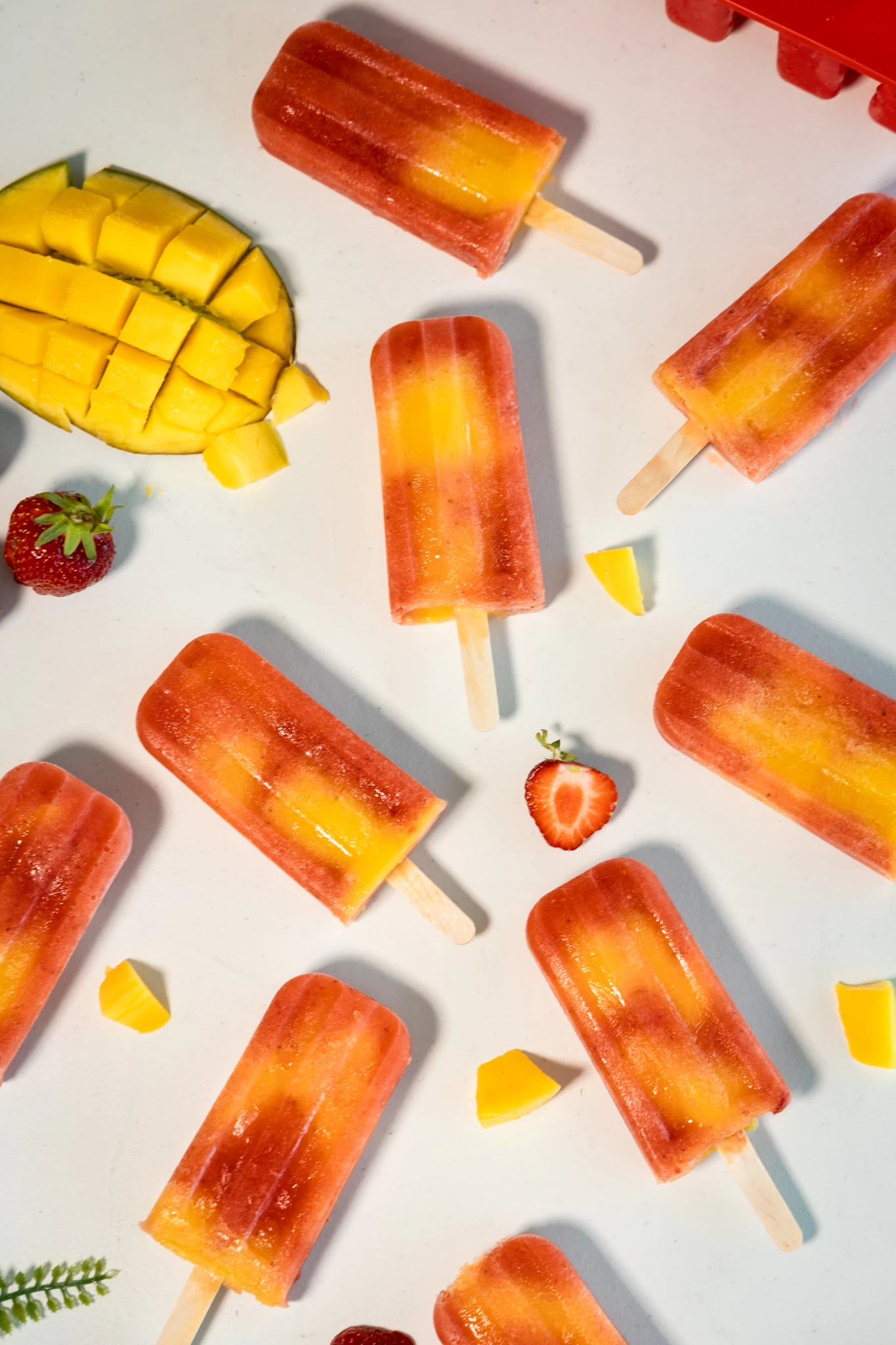 Sareva IJsjesmaker - 10 Ijsjes - Rood - Siliconen - Easy Release - Herbruikbaar - Afbeelding 4